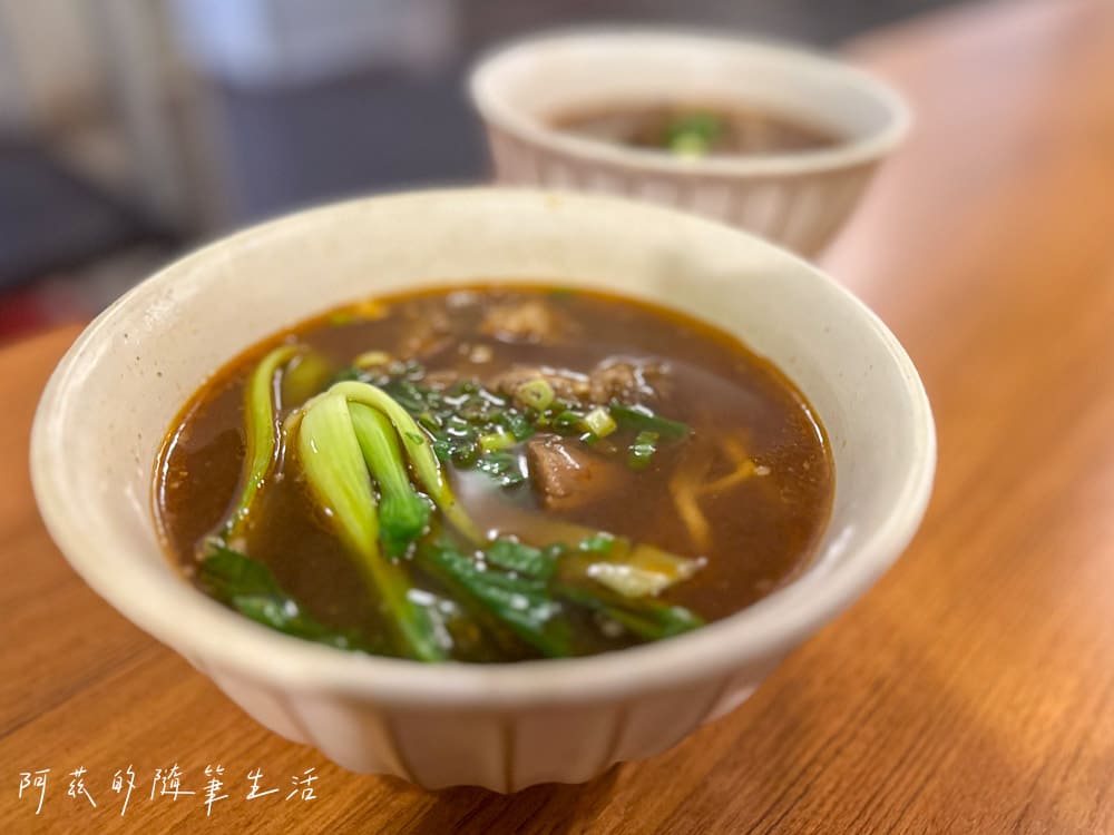 綠島四天三夜分享:13 大綠島景點、綠島行程安排、綠島美食推薦、綠島水上活動體驗分享、怎麼從台東火車站到富岡漁港?綠島租機車、住宿、花費一次看! - 第64張圖