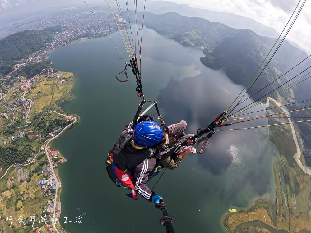 【尼泊爾】波卡拉滑翔翼 Paragliding｜滑翔傘價格、預訂方式與飛行體驗全記錄