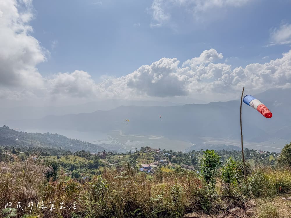 【尼泊爾】波卡拉滑翔翼 Paragliding｜滑翔傘價格、預訂方式與飛行體驗全記錄