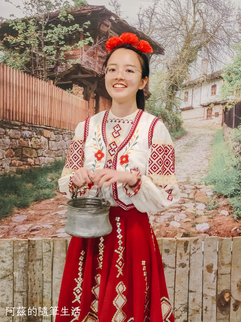 保加利亞傳統服飾 10